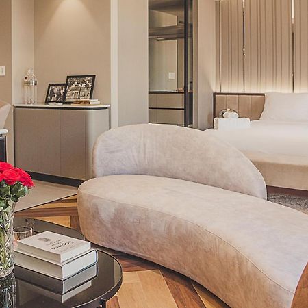Sicily Hotel Дуонг-Донг Экстерьер фото