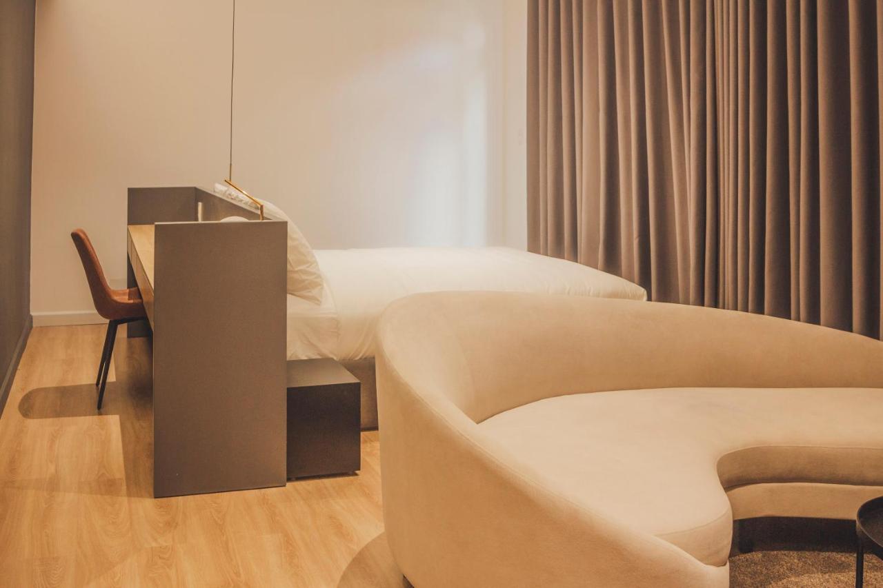 Sicily Hotel Дуонг-Донг Экстерьер фото